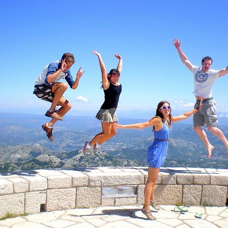 Montenegro Backpackers Home 부드바 외부 사진
