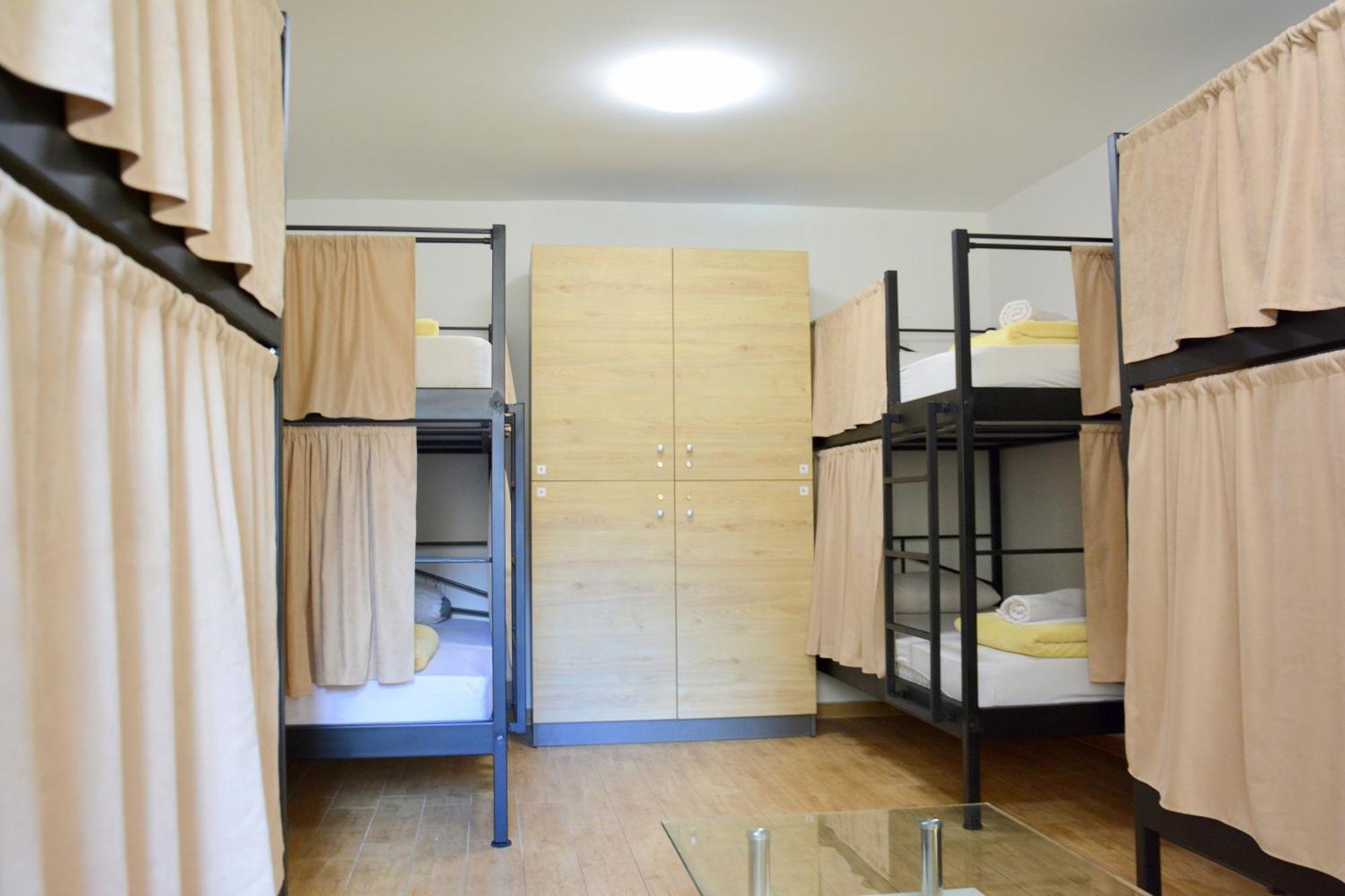 Montenegro Backpackers Home 부드바 외부 사진